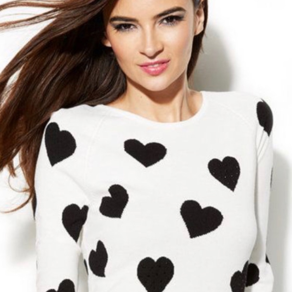 Inc international heart sweater adorable